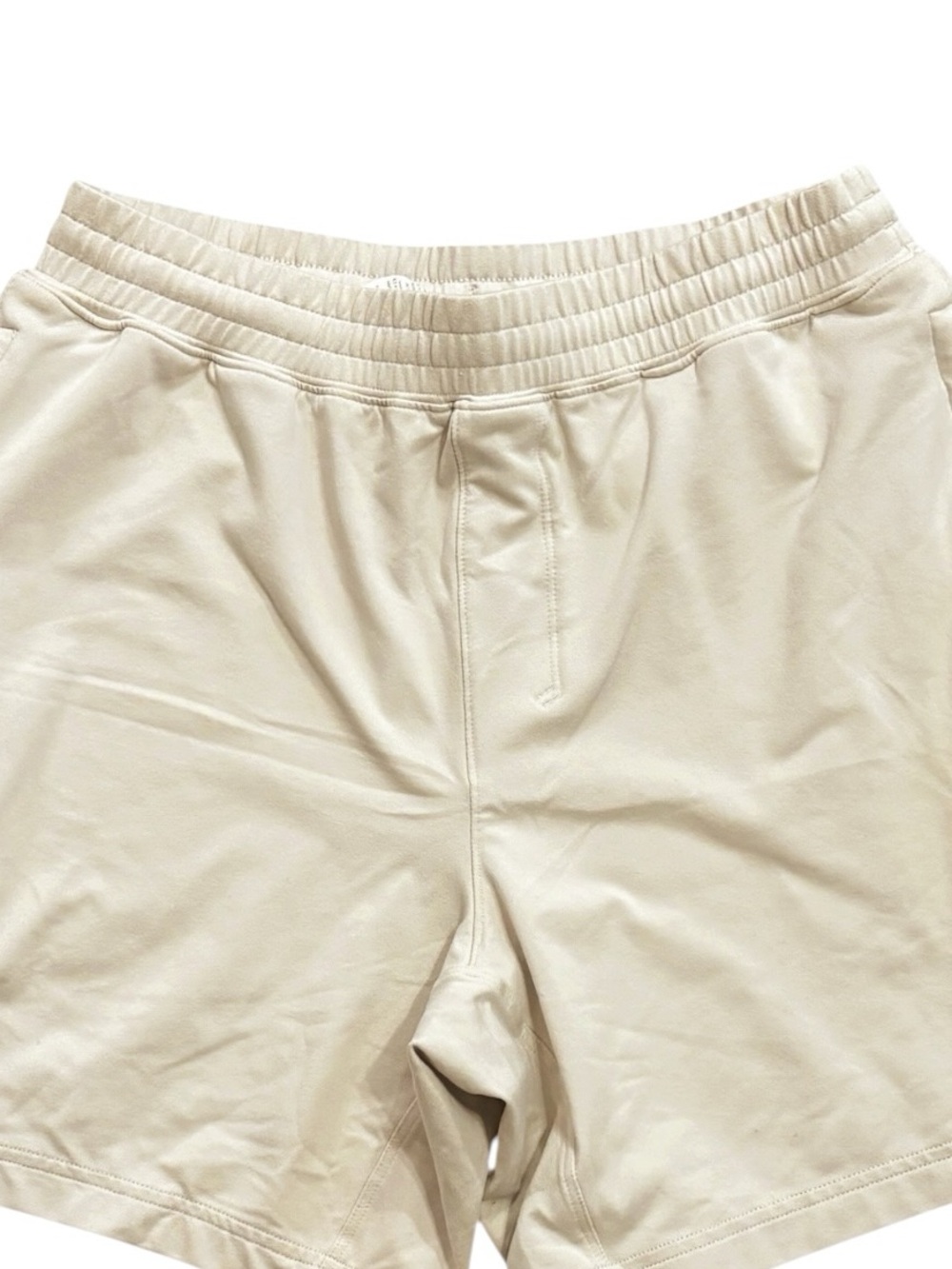 Alo Yoga 7” Conquer React Performance Shorts Bone Men’s Small Activewear - Picture 4 of 6
